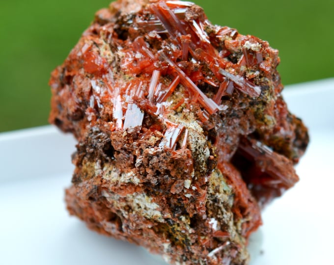 Crocoite 101 grams - Dundas mineral field, Zeehan District, West Coast municipality, Tasmania, Australia