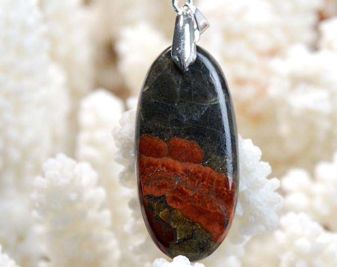 28 carat peanut obsidian - natural stone cabochon pendant - Mexico / FD51
