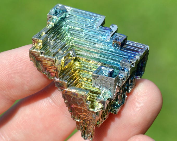 Bismuth metallic crystals 49 grams - Lab grown