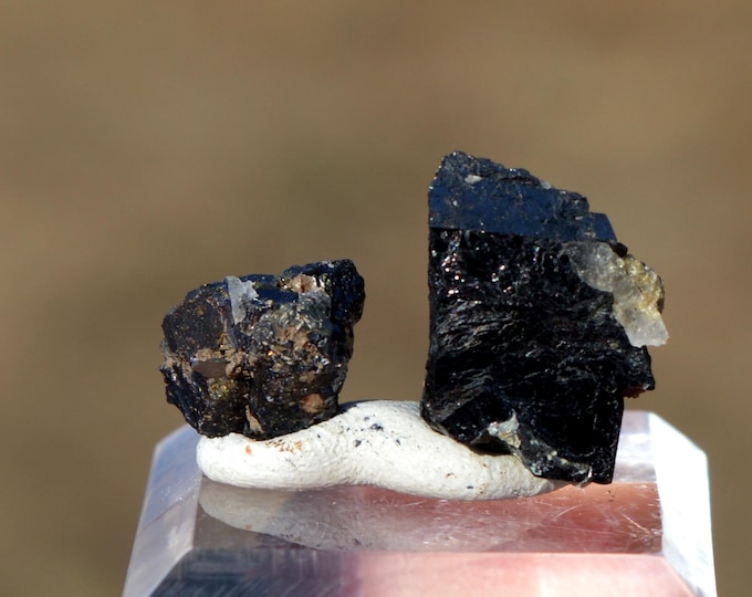 Ferberite 8 grams - Panasqueira Mines, Portugal