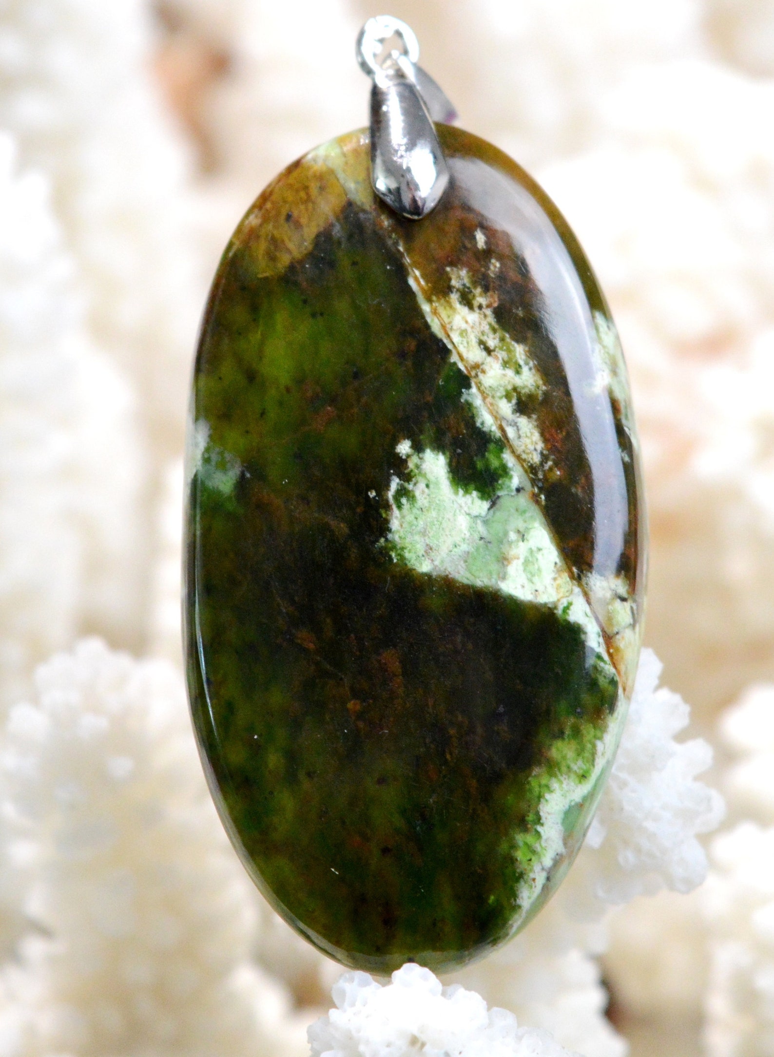 Calcedon Chrome 62 Carats Cabochon Pendant Natural Stone - Etsy UK