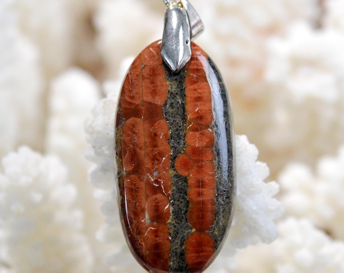 Peanut Obsidian 28 Carat - Natural Stone Cabochon Pendant - Mexico / GB66