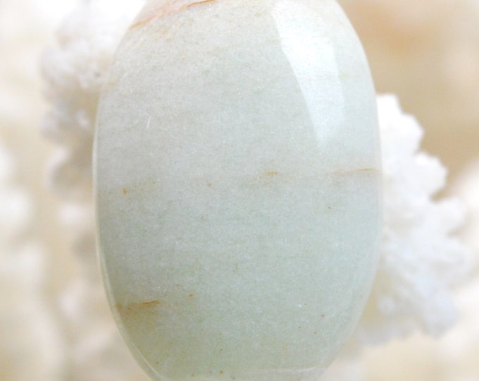 Beryl 33 carats - natural stone cabochon - Brazil // Ref AD57