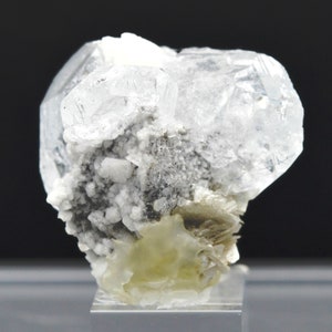 AQUAMARINE 41 grams - AQUAMARINE - lustrous crystals cluster - Pakistan