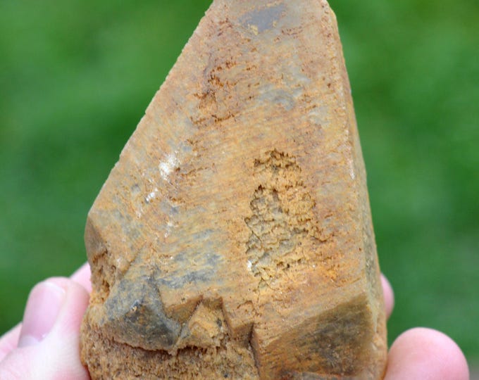 Calcite 204 grams - Solvay quarry, Couillet, Charleroi, Hainaut, Wallonia, Belgium