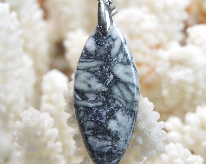 Pinolite 34 carat - natural stone cabochon pendant - Austria / FS7