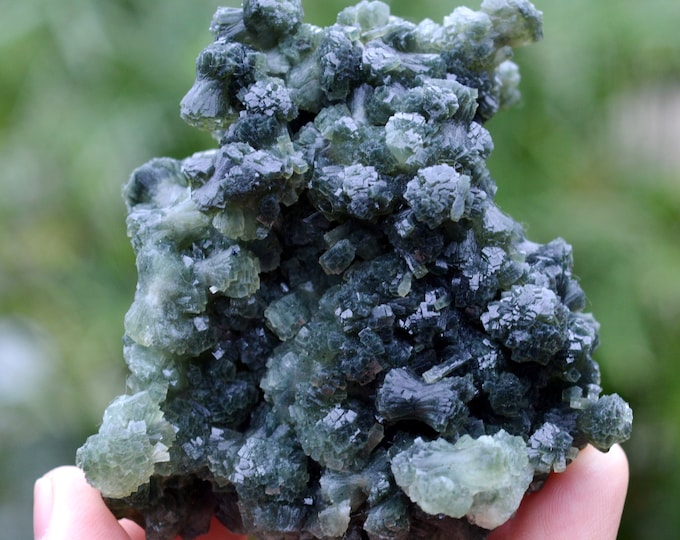 Prehnite - 277 grams - Boulmane-Dadès Circle, Tinghir Province, Drâa-Tafilalet Region, Morocco