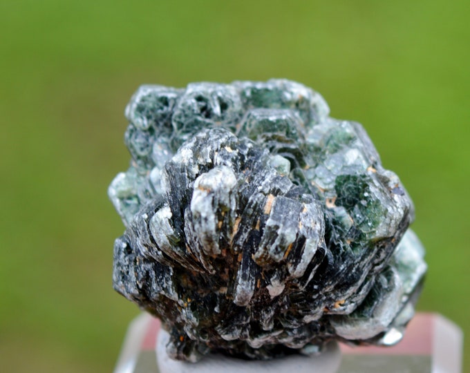 Clinochlore 29 grams - Koukouri diggings, Trantimou, Arrondissement of Diakon, Bafoulabé Cercle, Kayes Region, Mali