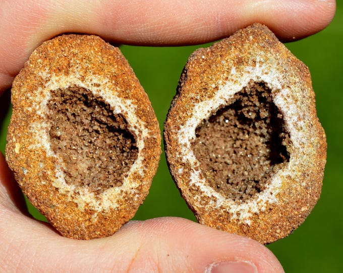 Sandstone & Quartz Geode 58 grams - Remiremont, Épinal, Vosges, Grand Est, France