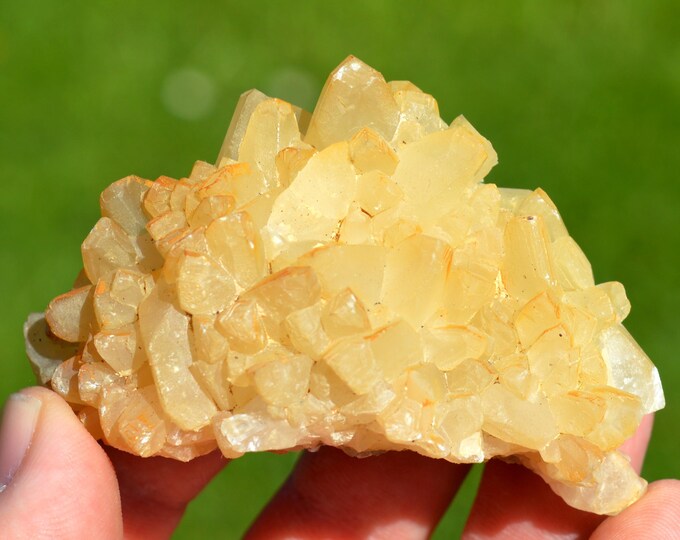 Calcite 118 grams - Limestone quarry, Limont-Fontaine, Maubeuge, Avesnes-sur-Helpe, Nord, Hauts-de-France, France