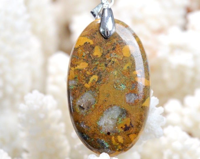 53 carat "Bamboo" Jasper - natural stone cabochon pendant - Indonesia // DI94