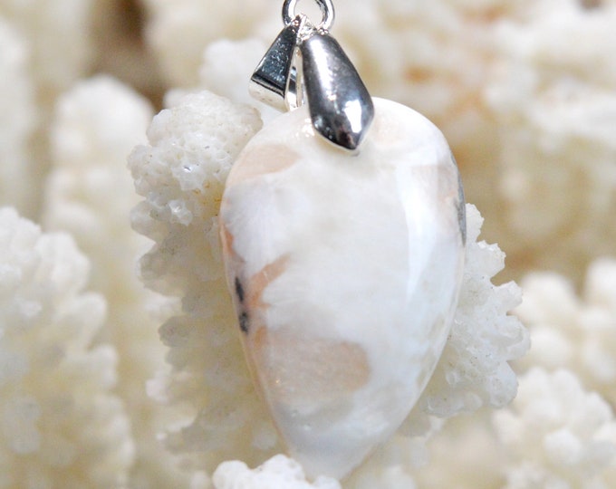 Orange Scolecite - 21 carats - natural stone cabochon pendant - India / CT41