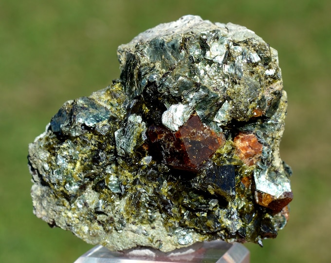 Grossular Garnet var. Hessonite & Clinochlore Epidote 233 grams - Koukouri diggings, Diakon, Bafoulabé Cercle, Kayes Region, Mali