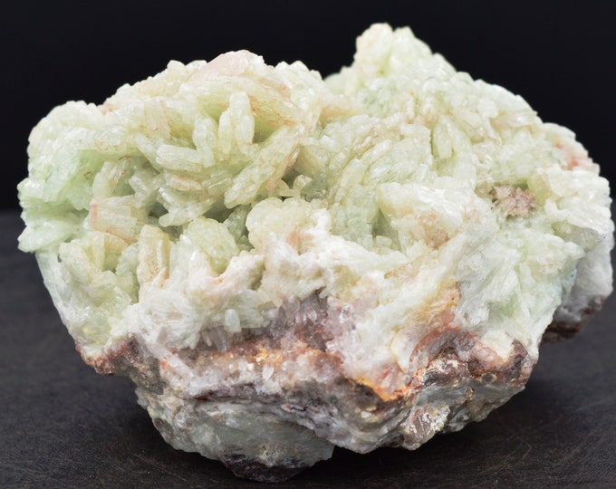 Prehnite 232 grams - Imilchil, Er Rachidia Province, Drâa-Tafilalet Region, Morocco