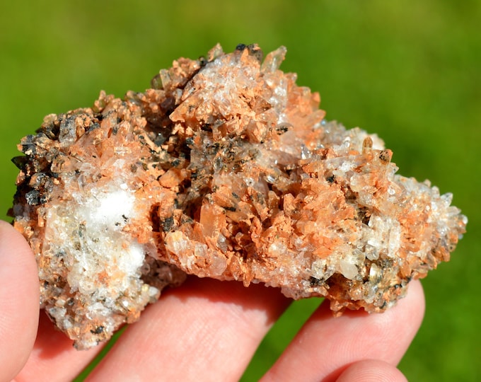 Creedite 109 grams - Navidad Mine, Indé Municipality, Durango, Mexico