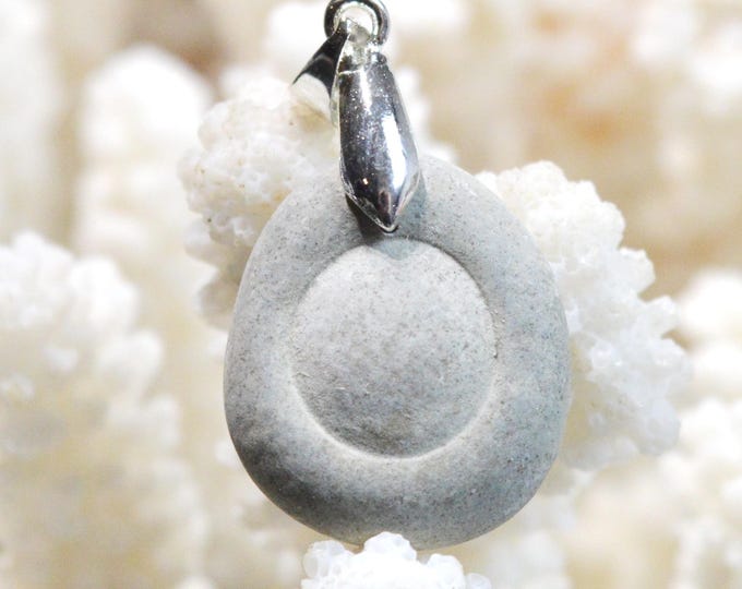 28-carat Fairy Stone - Natural Stone Pendant - Canada / FY31