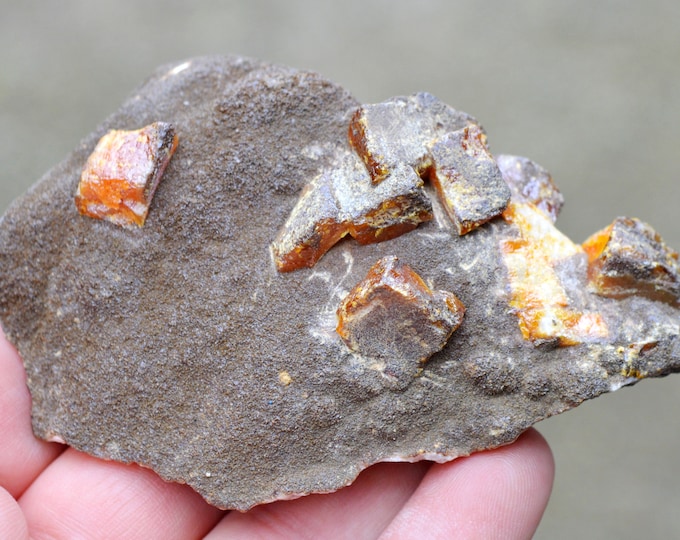 Wulfenite 217 grams - Erupción Mine, Los Lamentos Mountains, Municipio de Ahumada, Chihuahua, Mexico