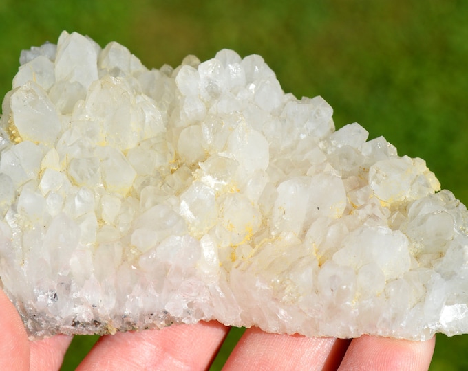 Quartz - 234 grams - Ploemeur, Morbihan, Brittany, France