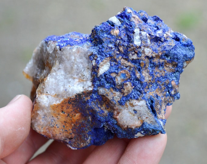 Azurite & quartz - 265 grams - Taroudant Province, Souss-Massa Region, Morocco