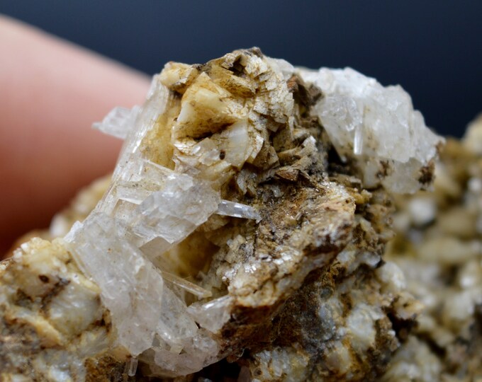 Aragonite - 120 grams - Usclas-du-Bosc quarry (Loiras quarry; Pioch Camp quarry), Usclas-du-Bosc, Hérault, Occitanie, France