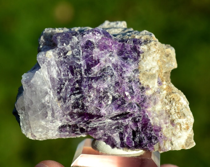 Fluorite 115 grams - L'Argentolle, Saint-Prix, Saint-Léger-sous-Beuvray, Saône-et-Loire, France