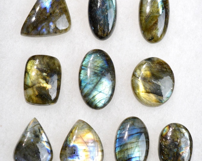 Lot of 10x Labradorite 392 carats - natural stone cabochon - Madagascar / FN8