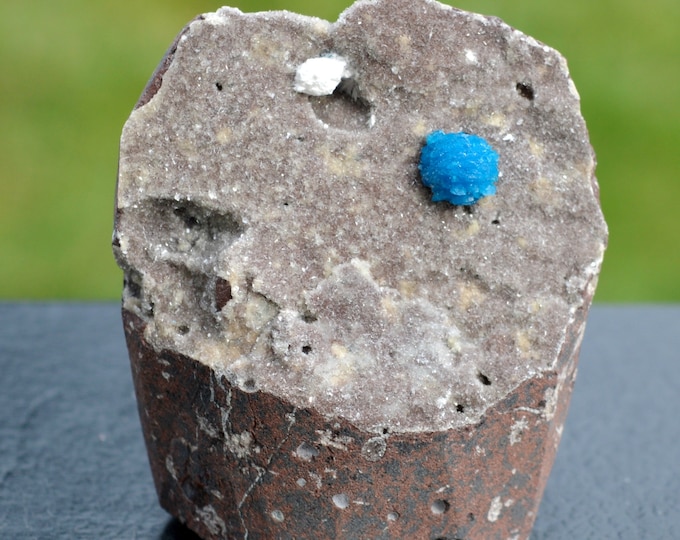 Cavansite & Mordenite 190 grams - Wagholi Quarries, Wagholi, Pune District, Maharashtra, India