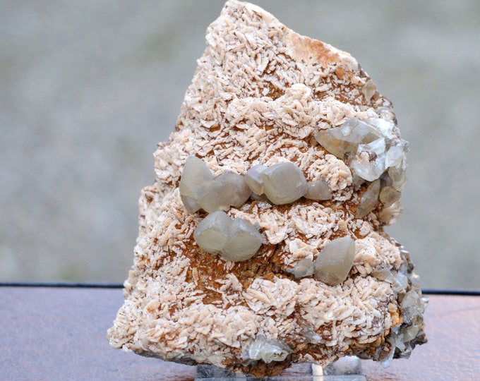 Calcite & dolomite 315 grams - Morocco