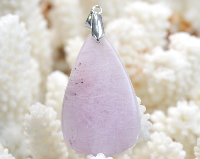 Kunzite 52 carats - natural stone cabochon pendant - Pakistan / FL33