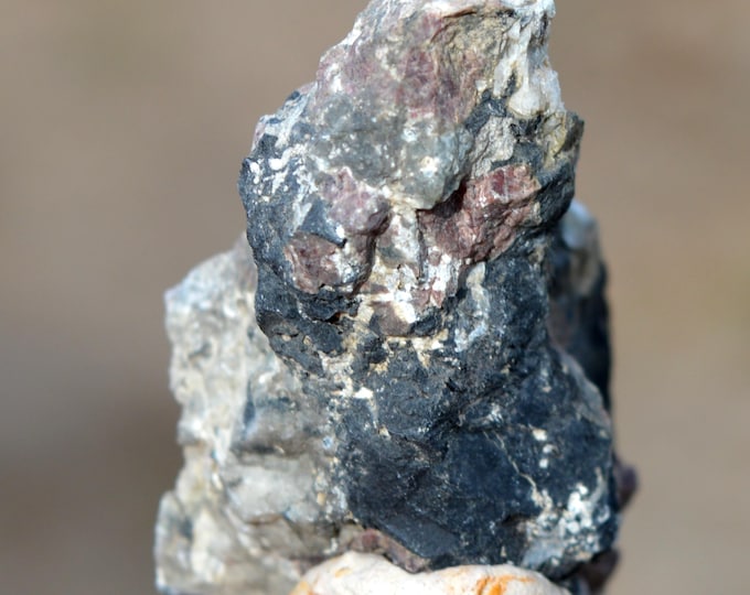Eudialyte & Arfvedsonite 61 grams - Ilímaussaq complex, Kujalleq, Greenland