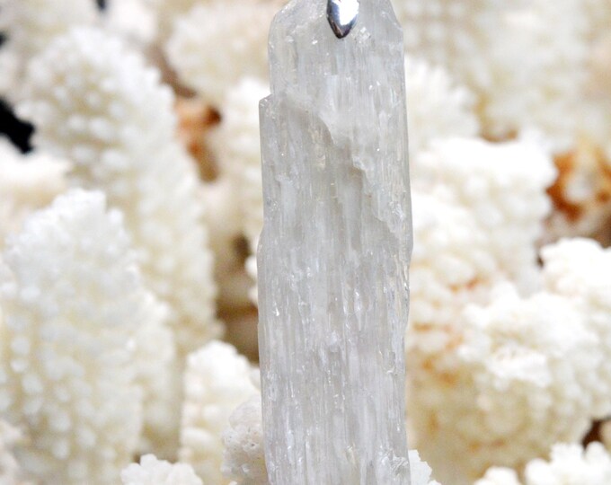 Kunzite 101 carats - pendentif  pierre naturelle - Pakistan // CC74