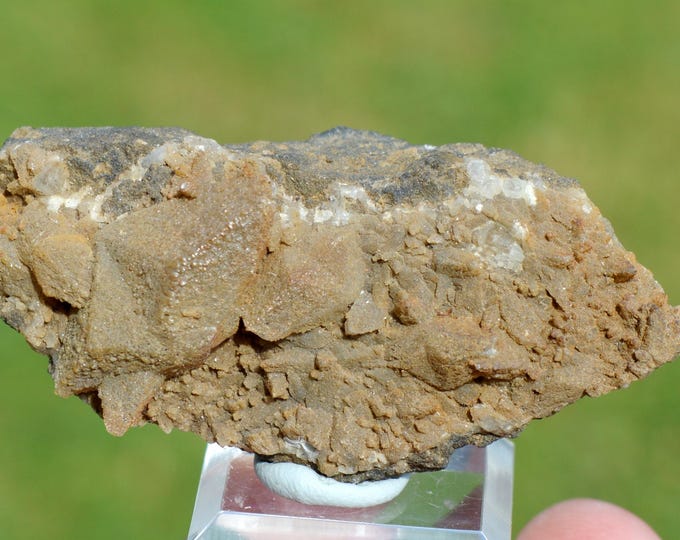 Calcite 37 grams - Chanxhe quarry, Chanxhe, Sprimont, Liège, Wallonia, Belgium