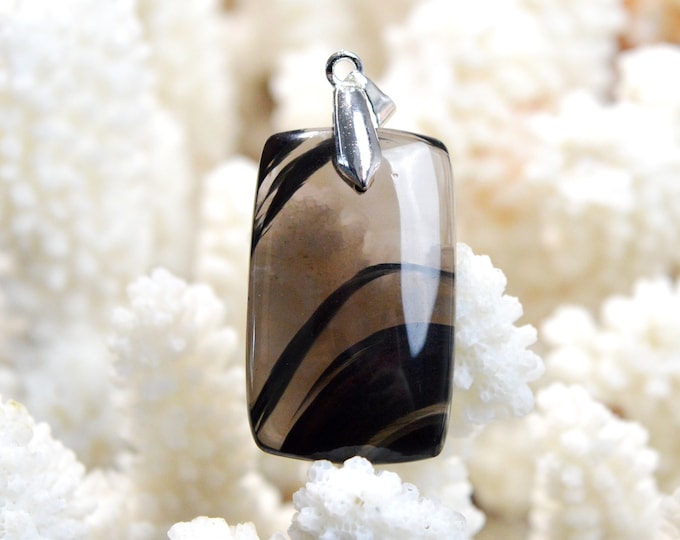 Midnight Obsidian 35 carats - natural stone cabochon pendant - USA / EL27