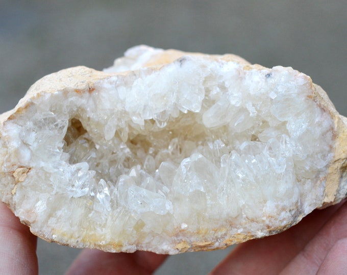 Calcite geode 626 grams - Bou Azzer mining district, Drâa-Tafilalet Region, Morocco