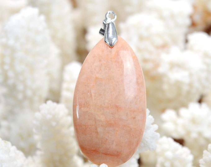 60 Carat Microcline - Natural Gemstone Cabochon Pendant - USA // DP2