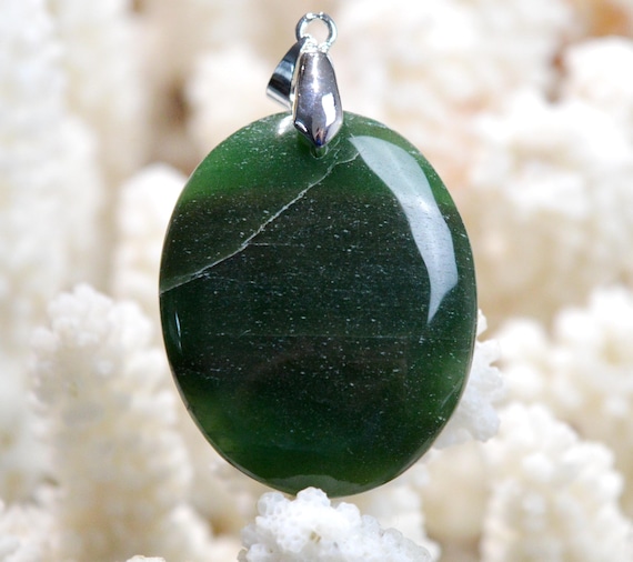 翡翠 51カラット - 天然石カボションペンダント - インドネシア / FP70