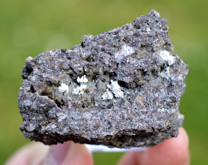 Opal var. Hyalite 48 grams - Herschbach, Selters (Westerwald), Westerwaldkreis, Rhineland-Palatinate, Germany