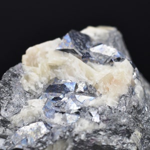 Skuterrudite - 452 grams - Bou Azzer, Morocco