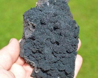 Goethite 486 grams - Mont-Roc Mine, Mont-Roc, Castres, Tarn, Occitanie, France