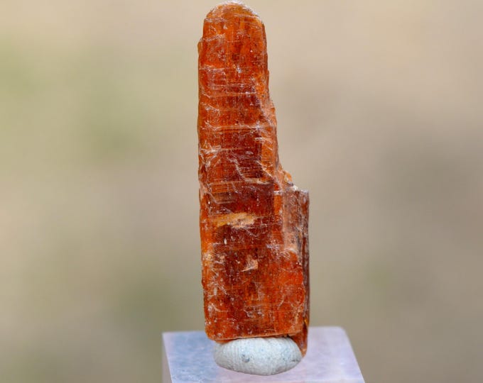 Kyanite 4 grams - Nani Hill, Loliondo, Ngorongoro district, Arusha Region, Tanzania