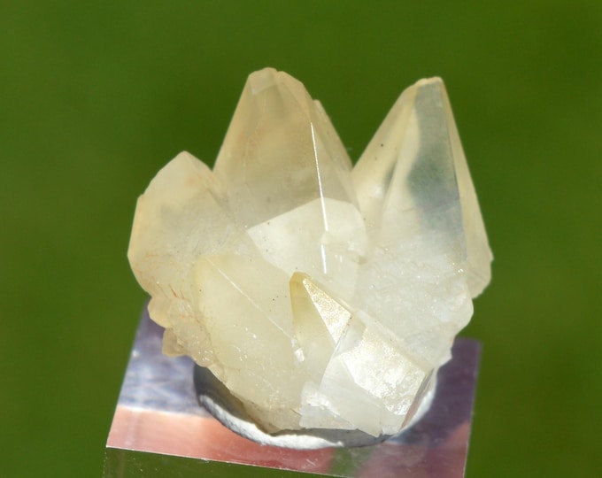 Calcite 5 grams - Limestone quarry, Limont-Fontaine, Maubeuge, Avesnes-sur-Helpe, Nord, Hauts-de-France, France