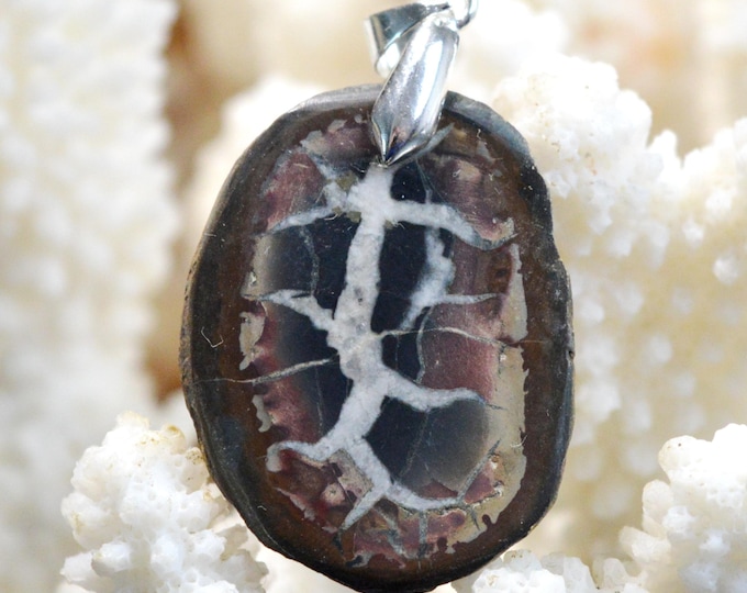 57-carat Septarian No. 1 - natural stone cabochon pendant - Morocco / FX64