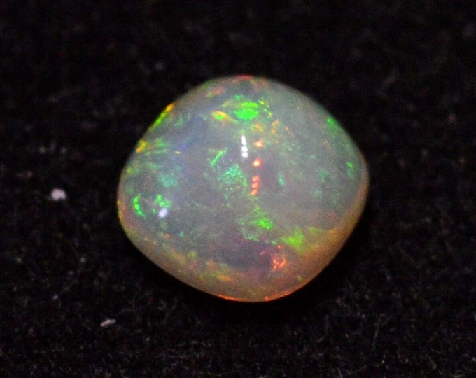 Opal 1.60 carats - natural stone cabochon - Welo, Ethiopia
