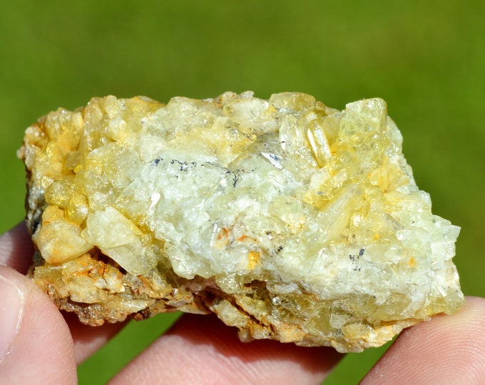 Brazilianite 49 grams - Linópolis, Divino das Laranjeiras, Minas Gerais, Brazil