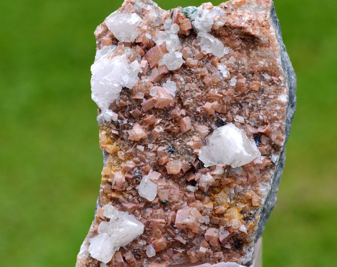 Dolomite & calcite 175 grams - Kolwezi Mine, Kolwezi, Mutshatsha, Lualaba, DR Congo