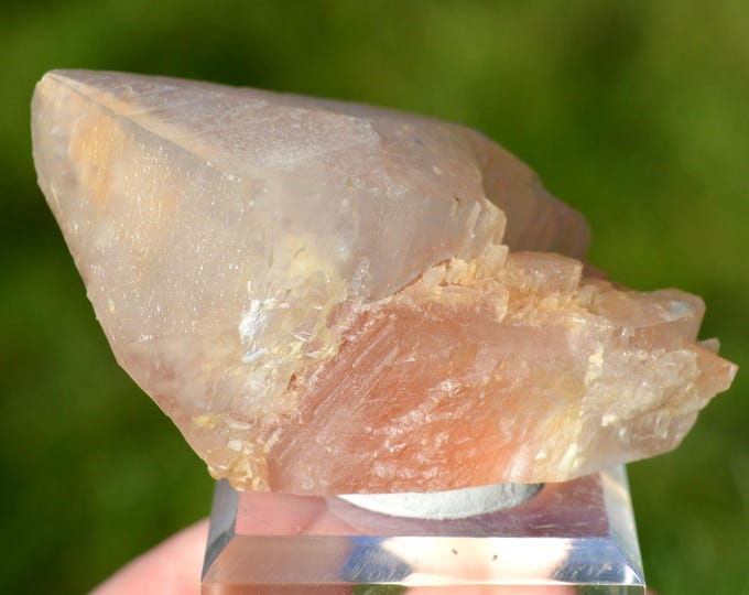 Calcite 116 grams - Liré quarry, Liré, Cholet, Maine-et-Loire, Pays de la Loire, France