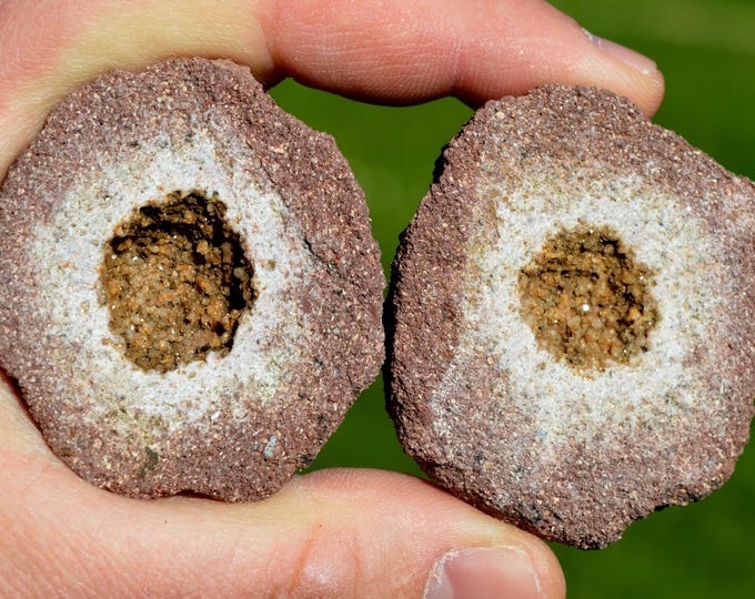 Sandstone & Quartz Geode 122 grams - Remiremont, Épinal, Vosges, Grand Est, France