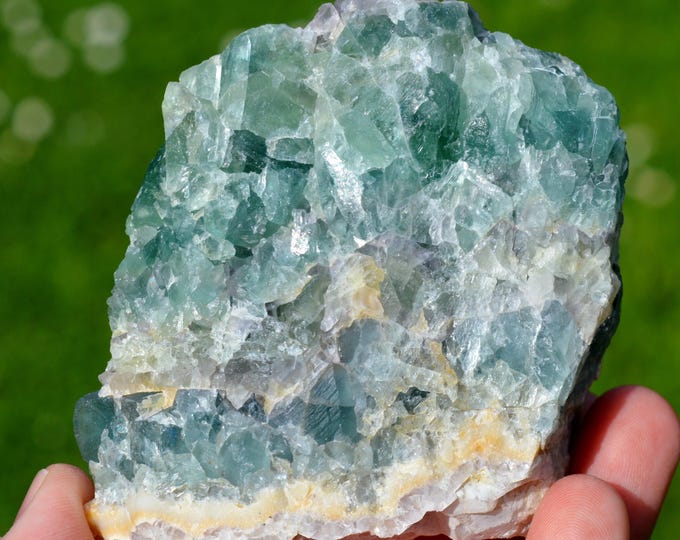 Fluorite 569 grams - La Barre Mine, Saint-Jacques-d'Ambur, Puy-de-Dôme, Auvergne-Rhône-Alpes, France