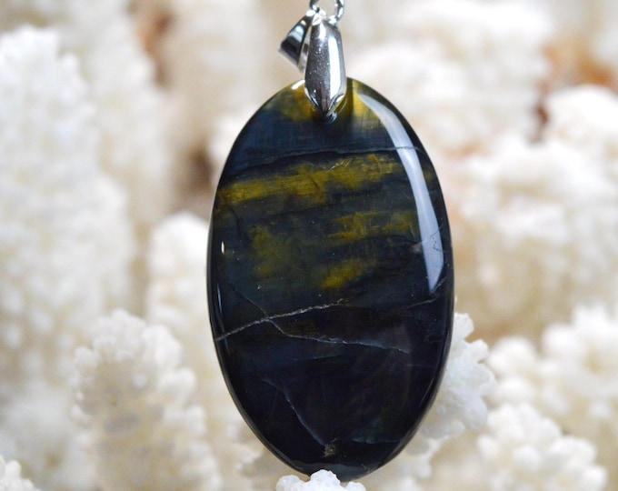 Pietersite var. Nellite - 61 carats - natural stone cabochon pendant - Namibia / FR93