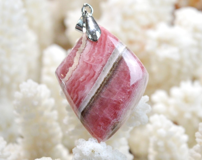 Rhodochrosite 74 carats - natural stone cabochon pendant - Argentina / FG25